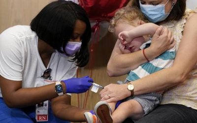 Pourquoi la ruée vers les vaccins pour les tout-petits ?